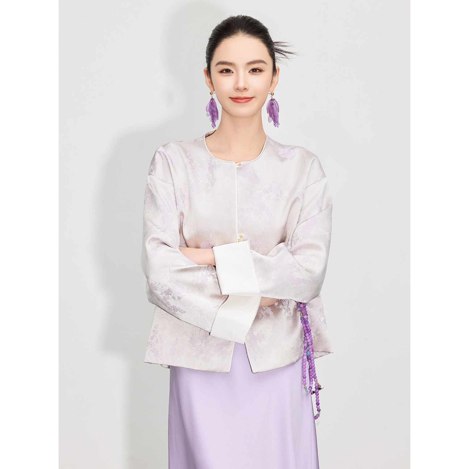 【女驸马】2025年春季新中式圆领提花外套轻国风高级感禅意上衣女