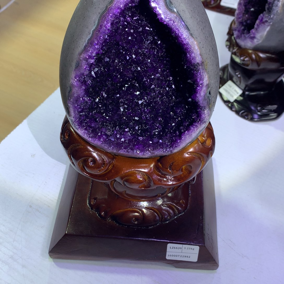 未镶嵌紫晶大型摆件（非配饰）茹