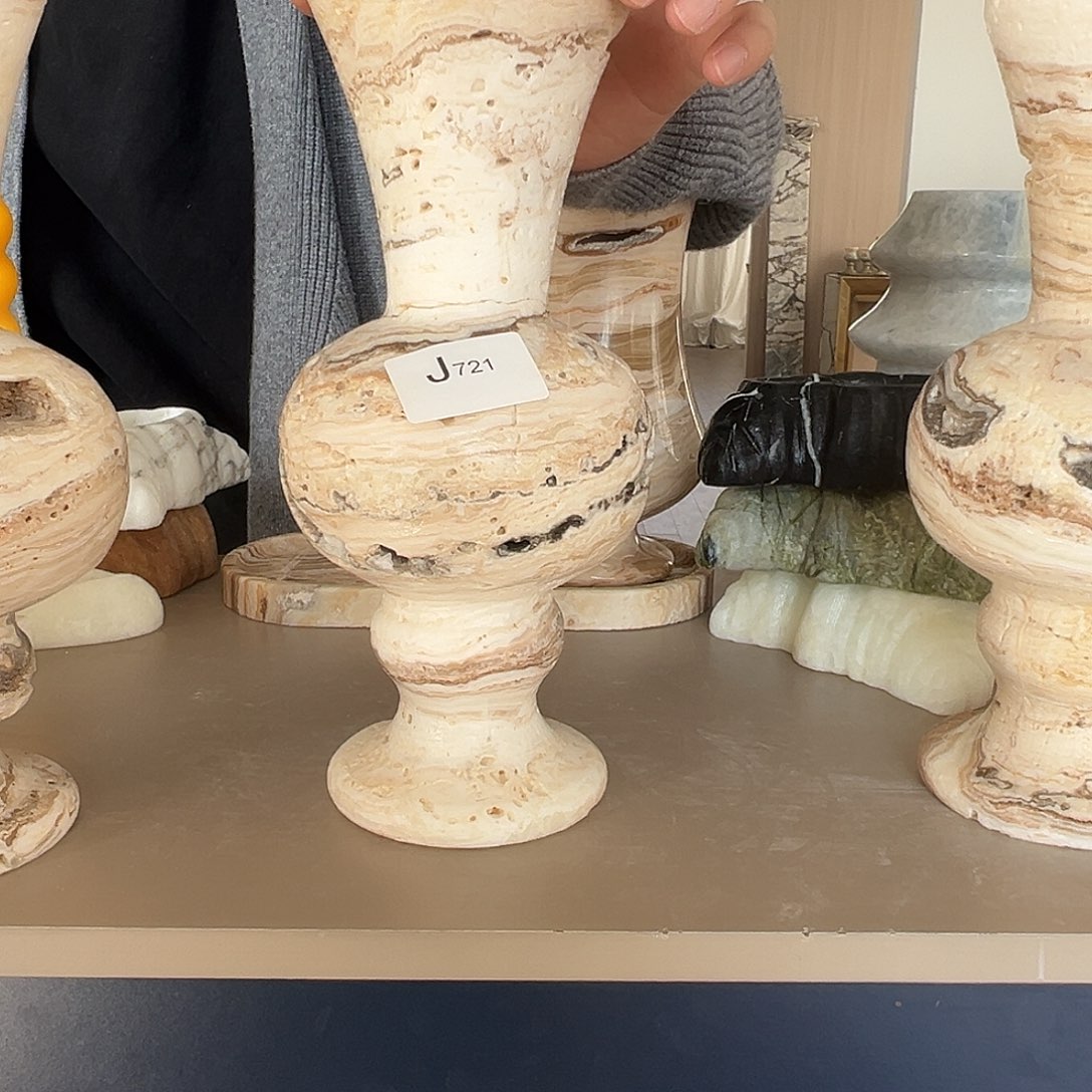 L***x石材J721干插花器送云中玉赛道托盘