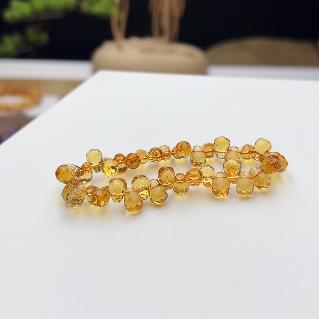 芳***茂手链水晶未镶嵌黄水晶水滴20