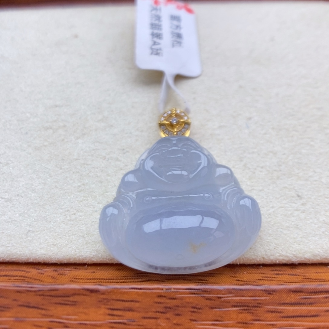 翡翠18K金镶嵌颈饰吊坠50