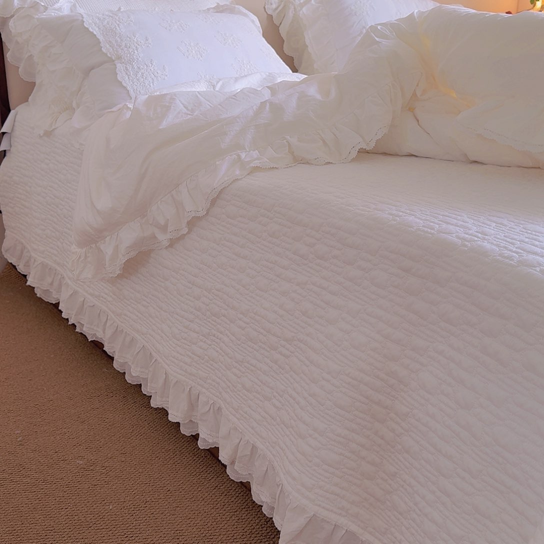 棉白色卡尔斯床盖三件套240×260