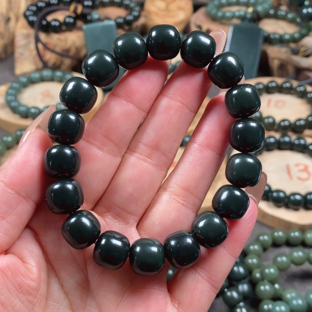 和田玉（青玉）手链未镶嵌