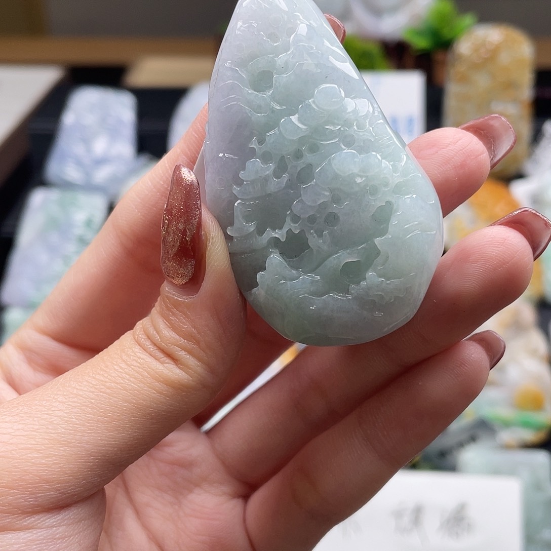 翡翠吊坠(不含链)未镶嵌