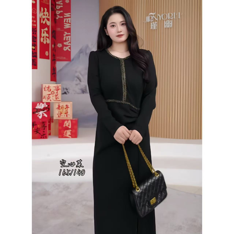 【郁郁幽兰】气质显瘦设计感法式精致小黑裙 空心菜微胖定制LHC1436