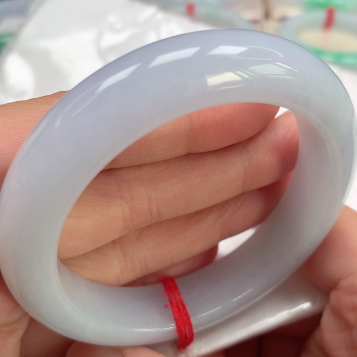 翡翠手镯未镶嵌粉紫色39号