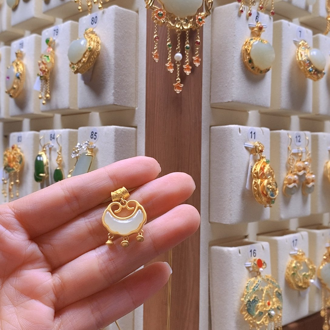 和田玉颈饰银S925镶嵌