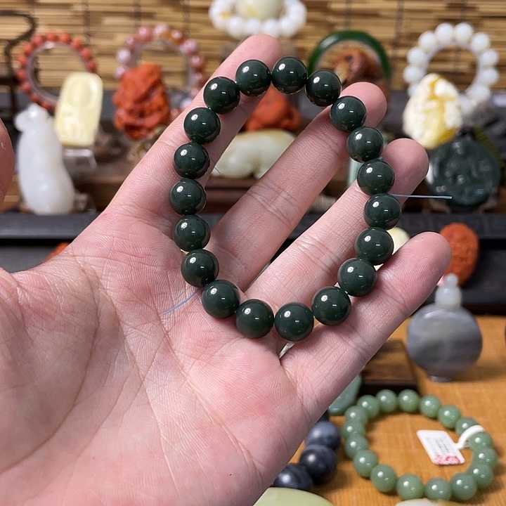 颈饰未镶嵌和田玉手串p