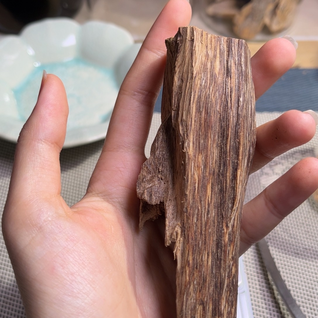 香料海南淳化红油树丁开播福利