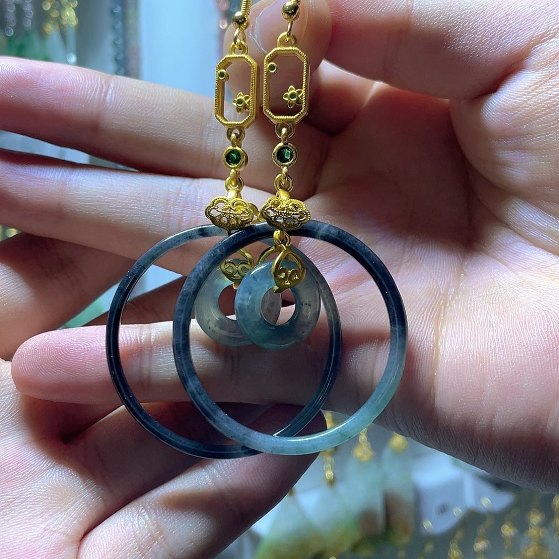 翡翠未镶嵌耳饰翡翠