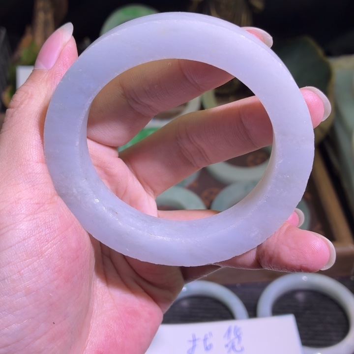 定制翡翠未镶嵌缅甸翡翠A货手镯毛胚定制