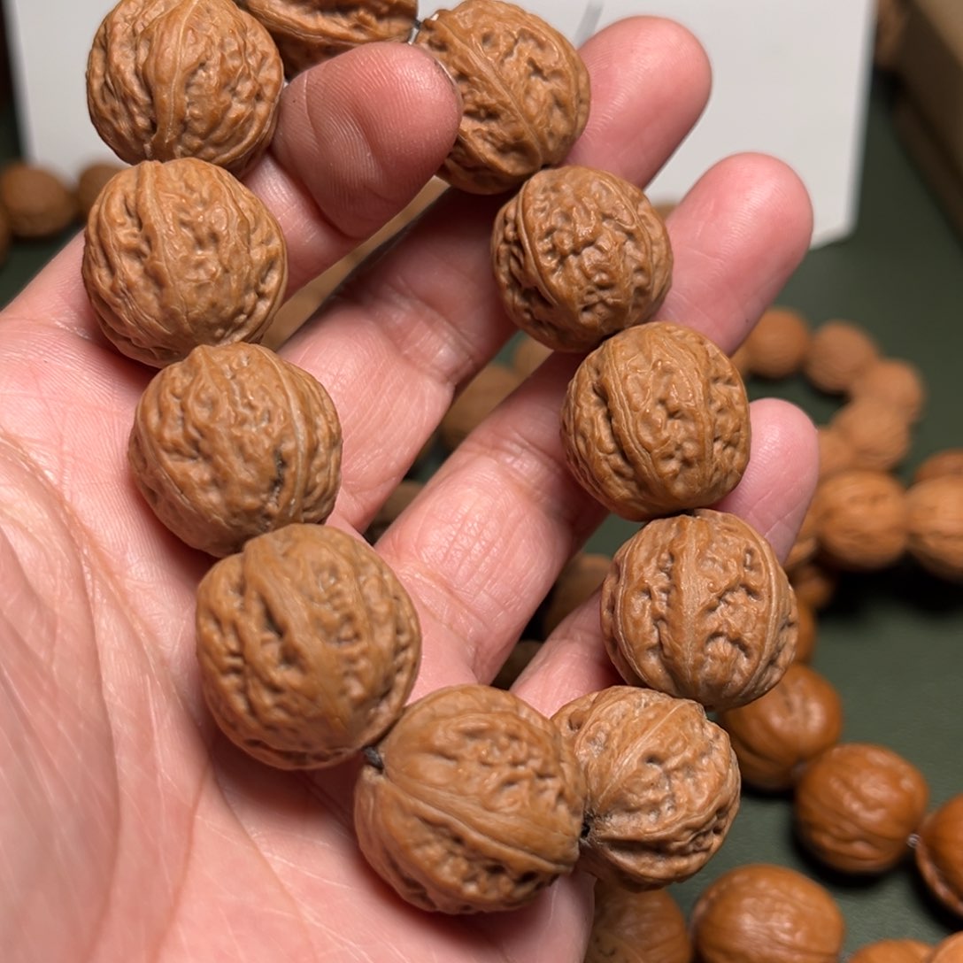 桃核吊坠?精品秋子手串核桃