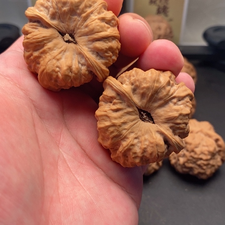 文玩核桃吊坠蛤蟆