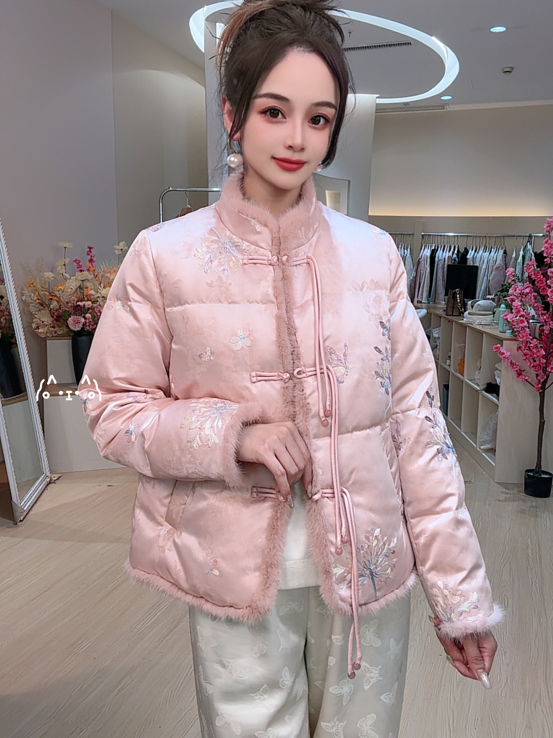 MG2025年新款新中式白鸭绒羽绒服时尚洋气拼接保暖外套 MG257181