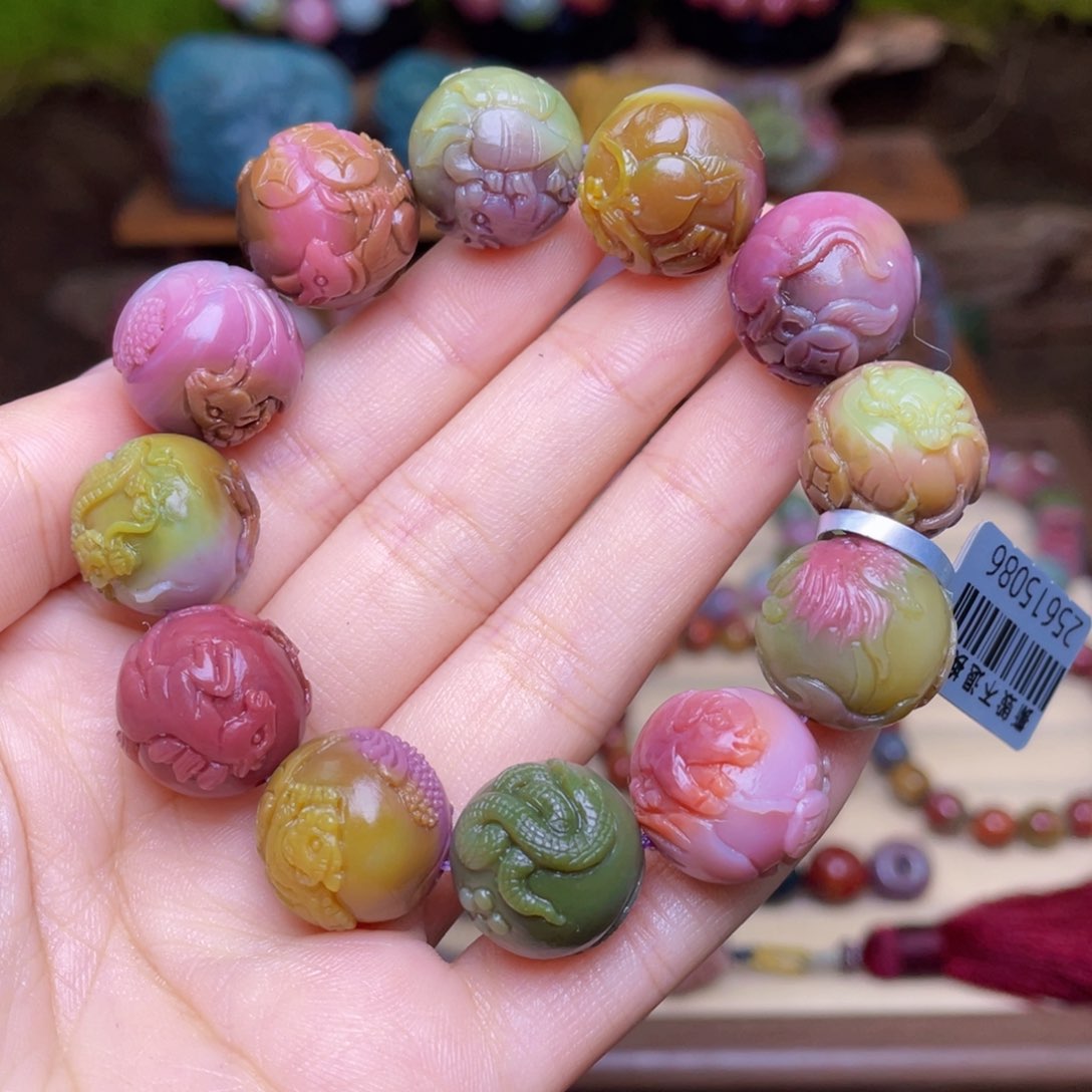 玛瑙/玉髓未镶嵌珠宝半成品暗***暗盐源玛瑙十二生肖串