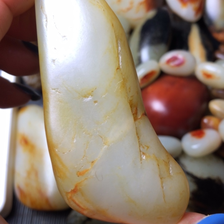 和田玉未镶嵌珠宝奇石