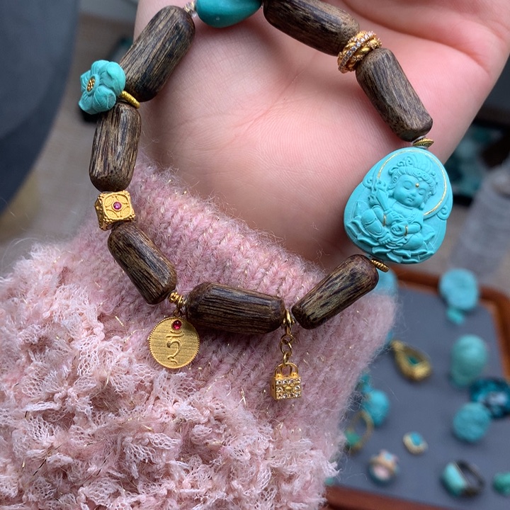 绿松石绿松石配饰未镶嵌