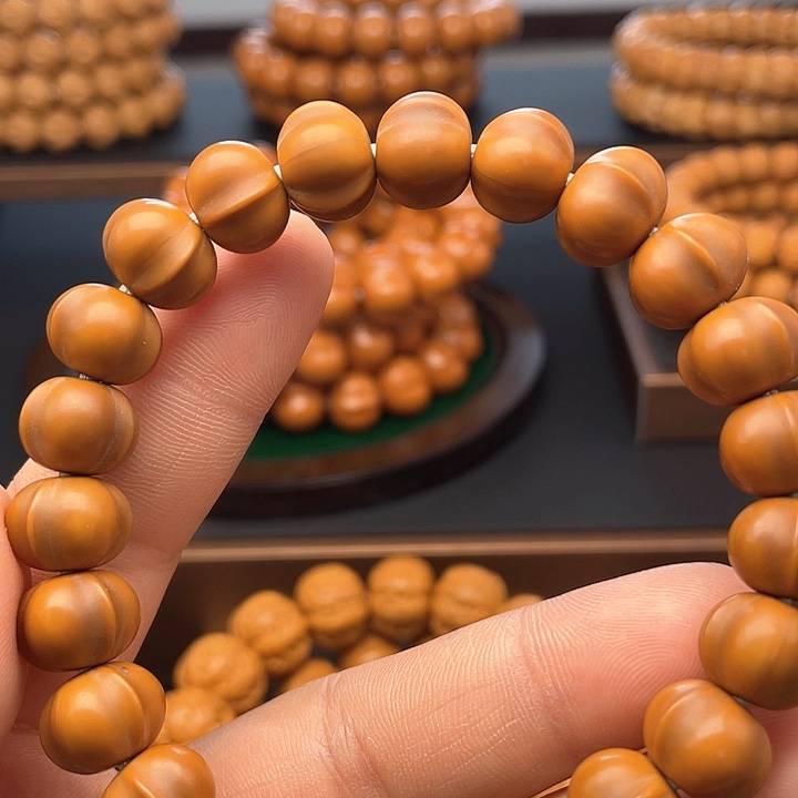 猴头核桃手串猴头