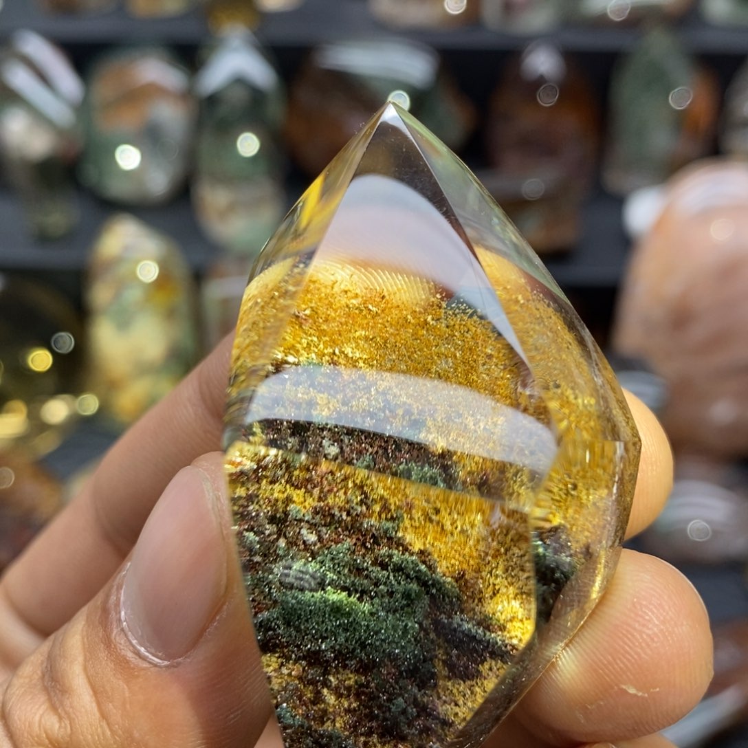 未镶嵌水晶珠宝半成品