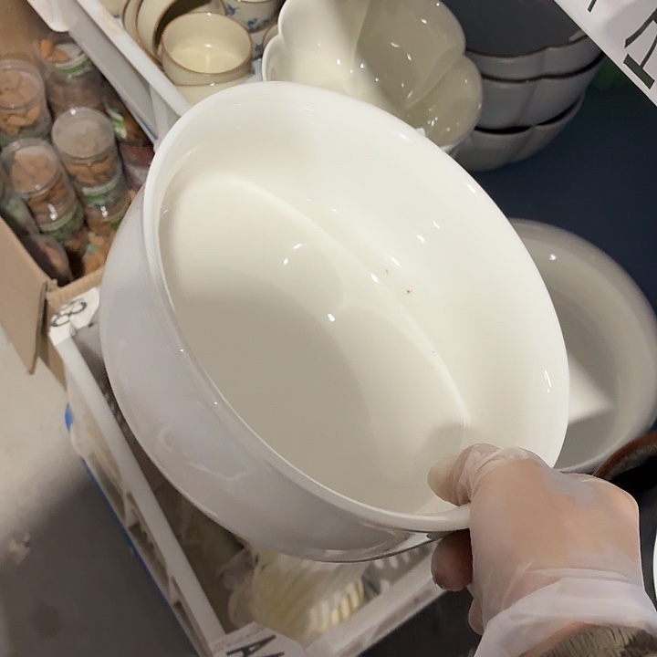 茶具微暇，介意勿拍