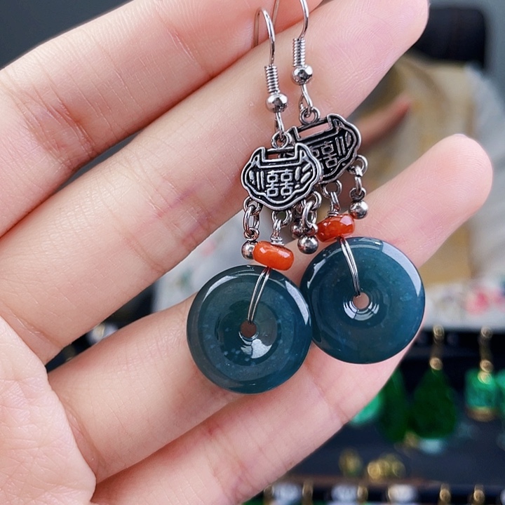 翡翠耳饰未镶嵌饰品