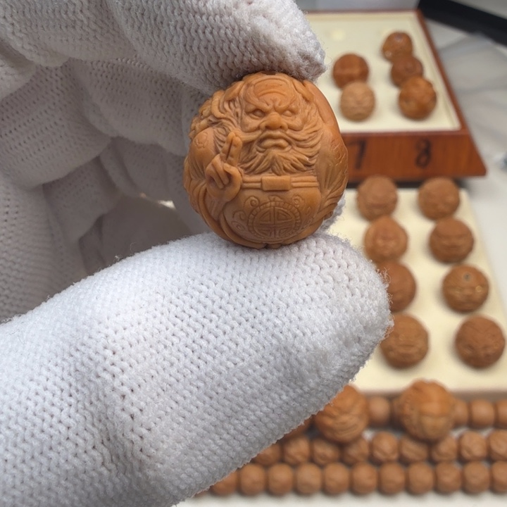 猴头核桃吊坠归****丶钟馗