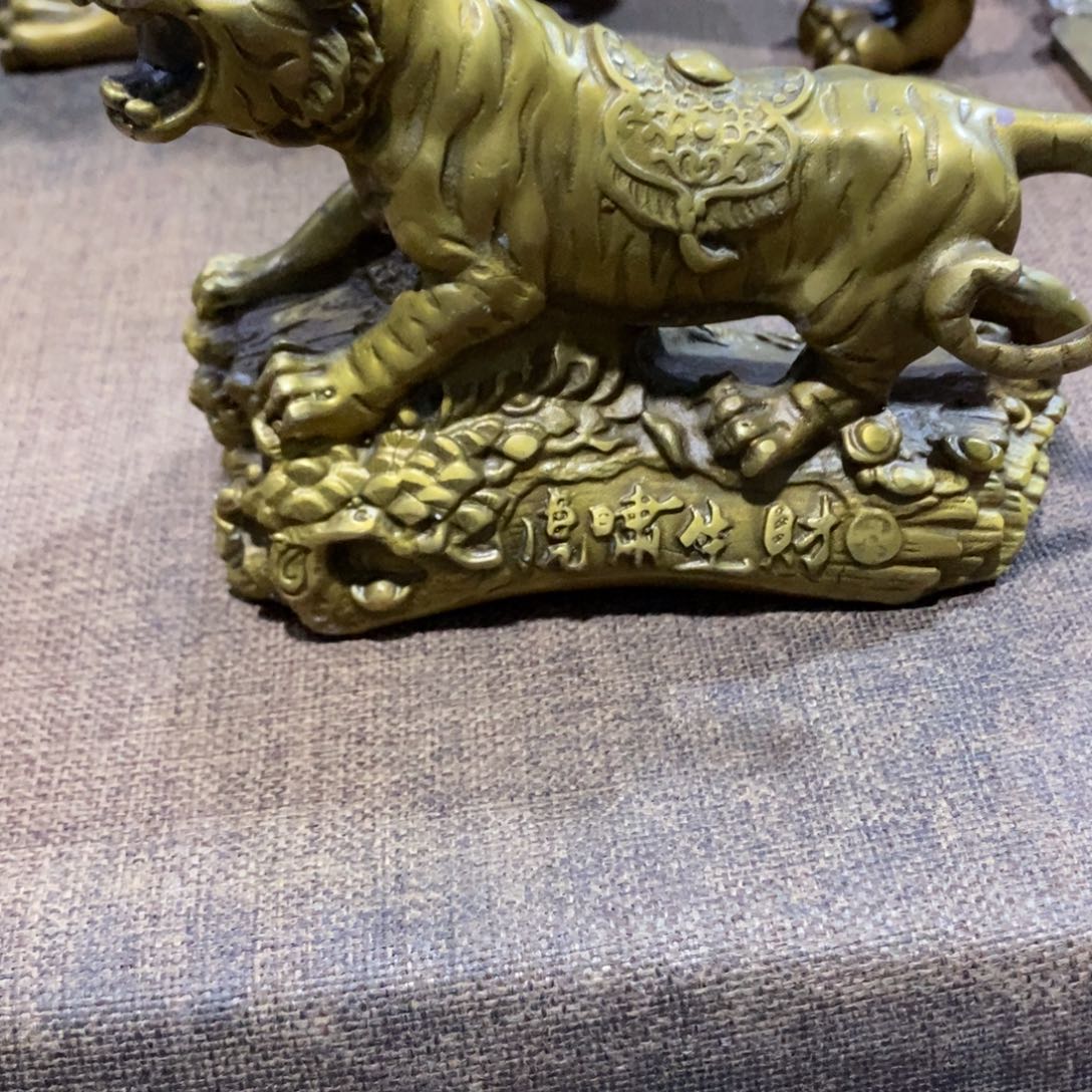 高***峰铜铜韵精品具家摆件