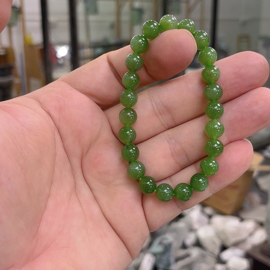 手串未镶嵌和田玉（碧玉）