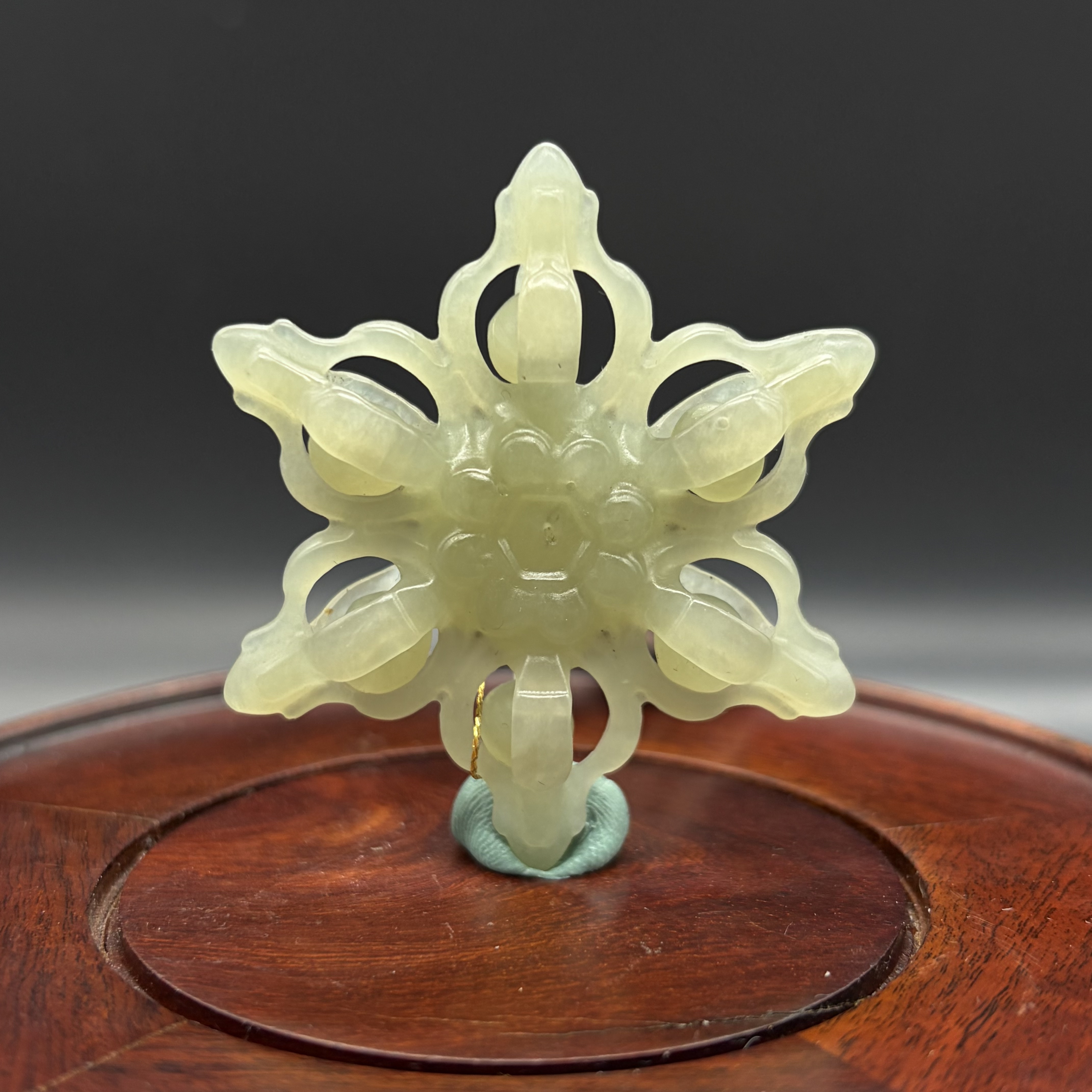 A101 和田玉  YT777322582