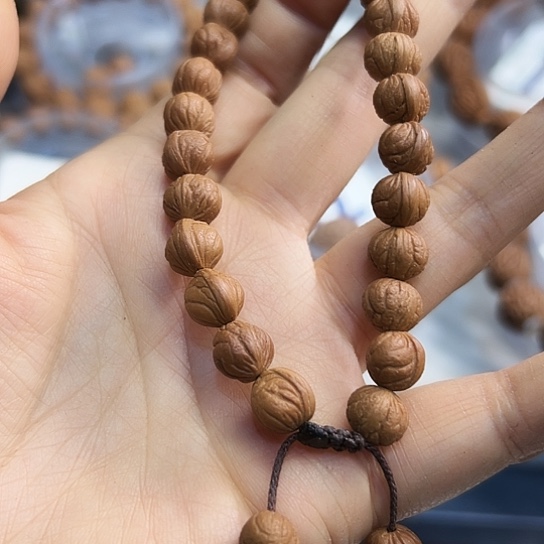 古***阳小龙纹桃核0、9手串