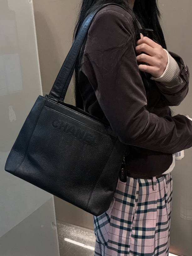 95新 Chanel/香奈儿 全皮荔枝纹黑色提花托特单肩包