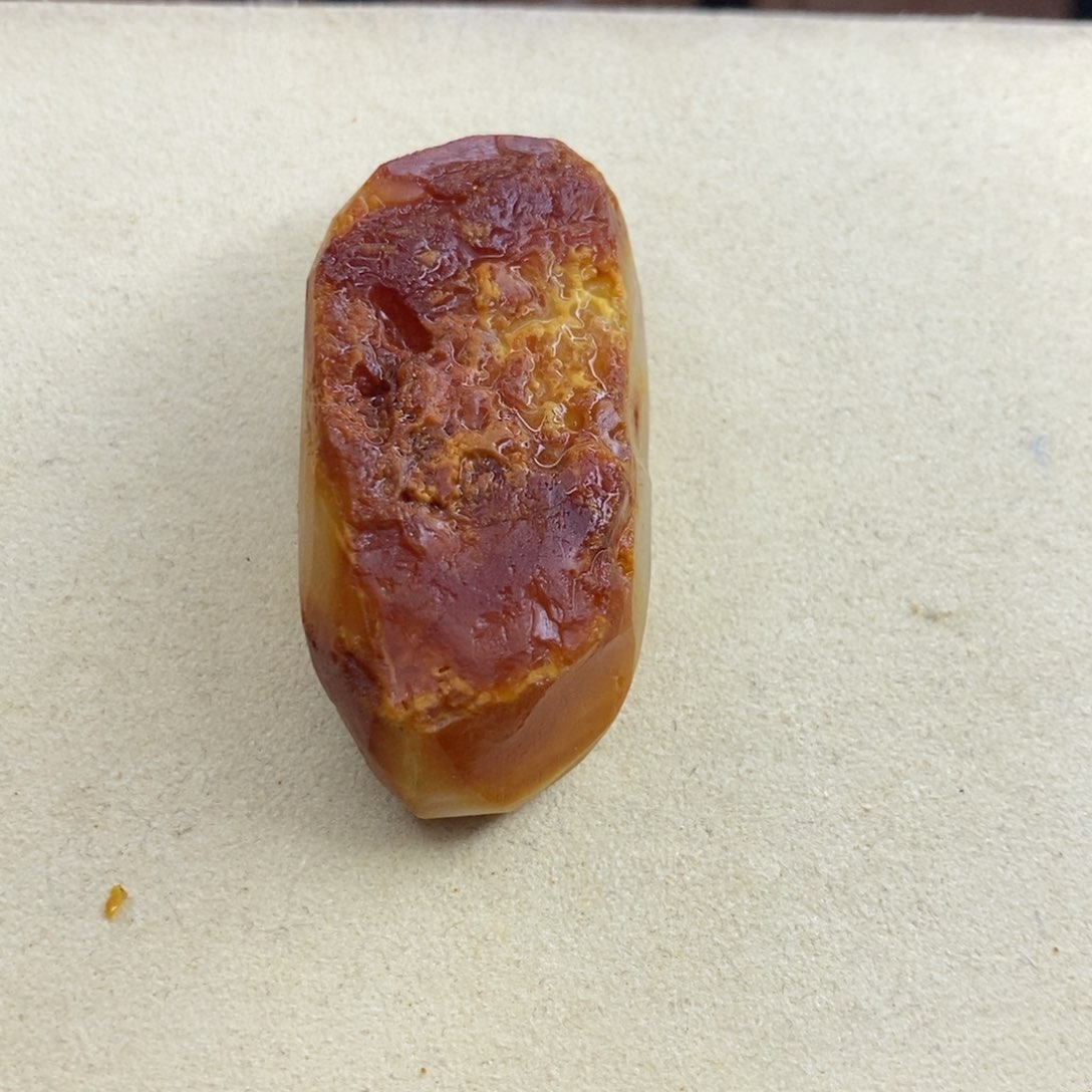 未镶嵌定制琥珀梨