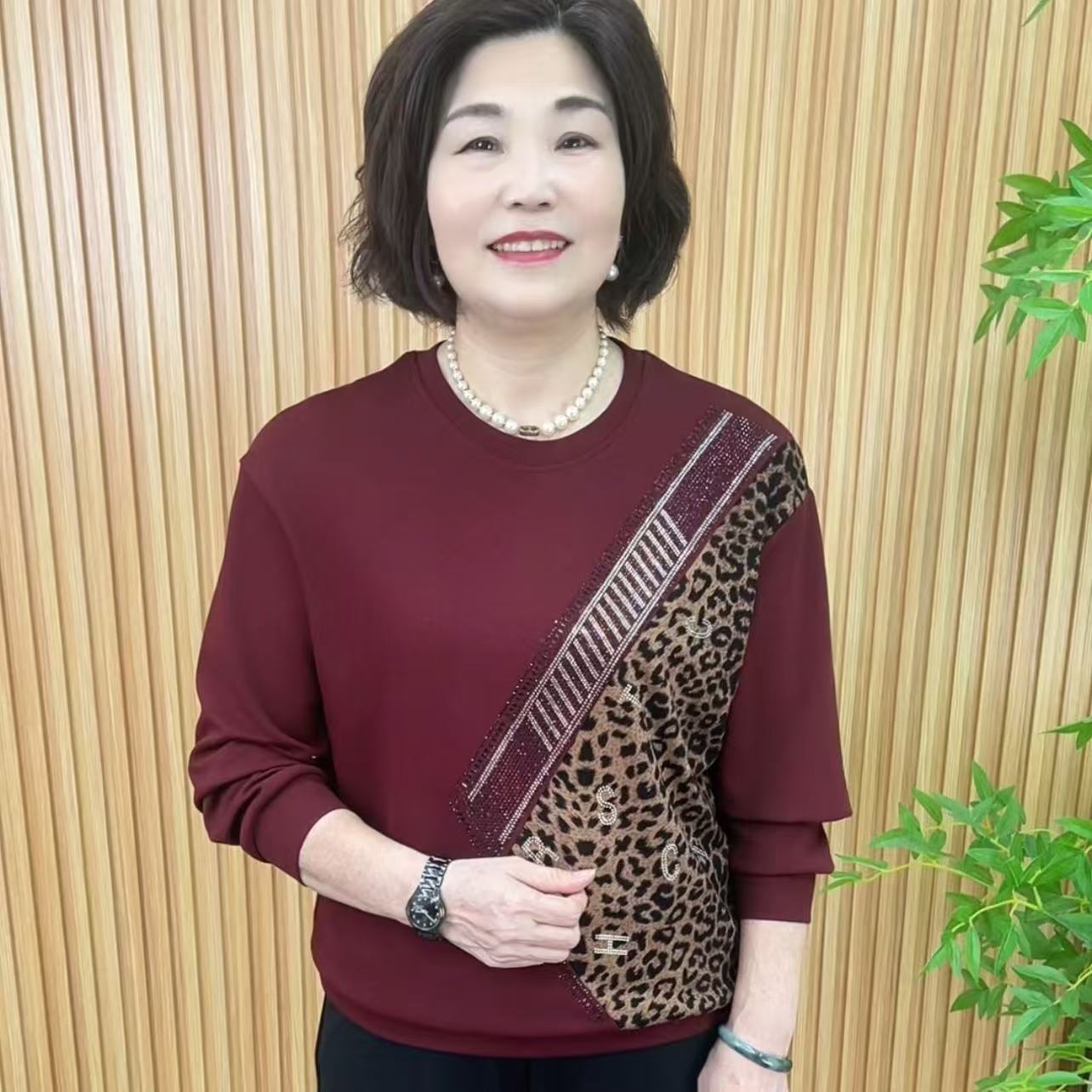 抗皱不起球极简风长袖常规款T恤加绒圆领复古工装风V8033