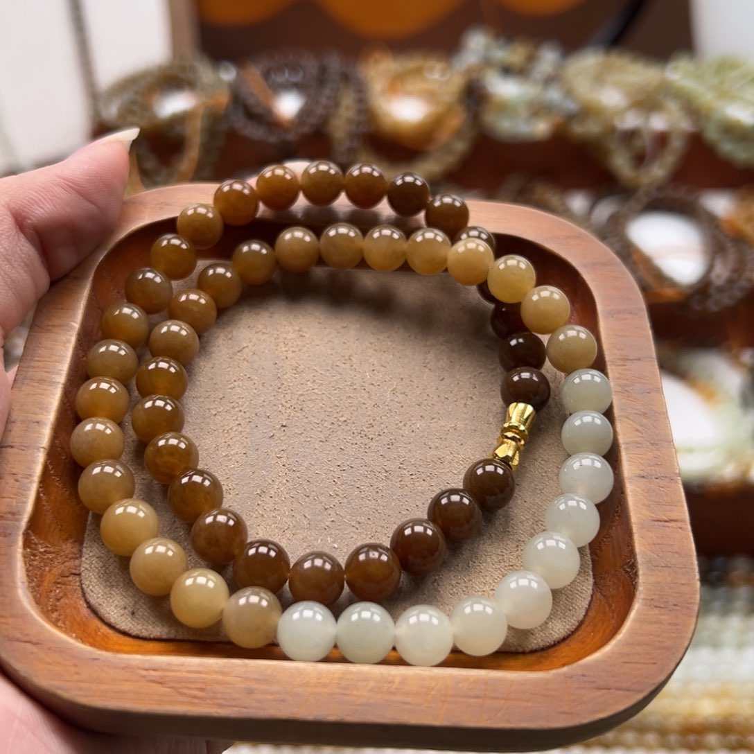 颈饰未镶嵌和田玉珠串8mm