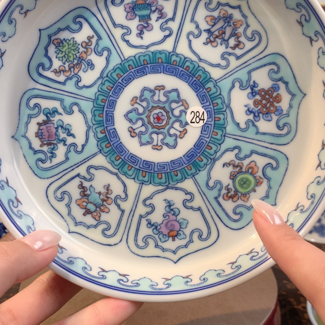 娜****284斗彩八宝壶承cl108