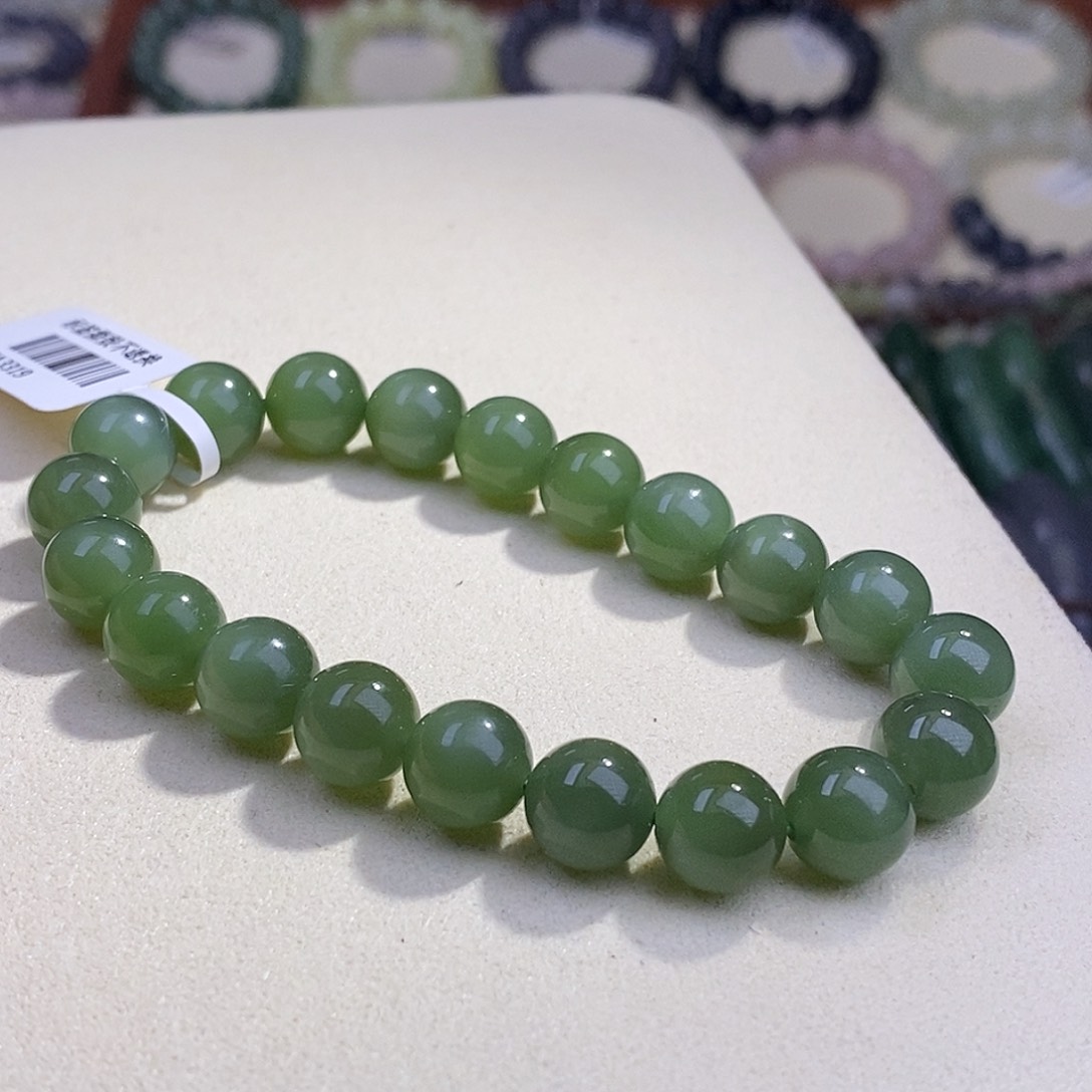 颈饰未镶嵌和田玉碧玉老矿料冰底阳绿猫眼手串10m