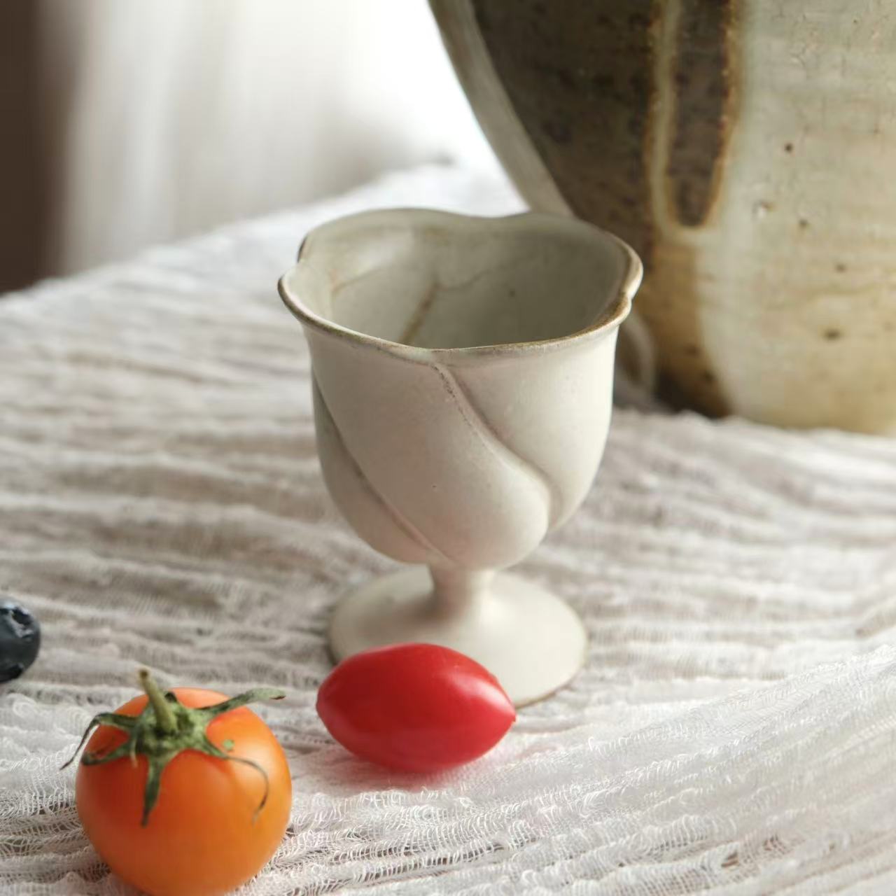 小喜宅  自在花苞高足杯（容量约70ml）