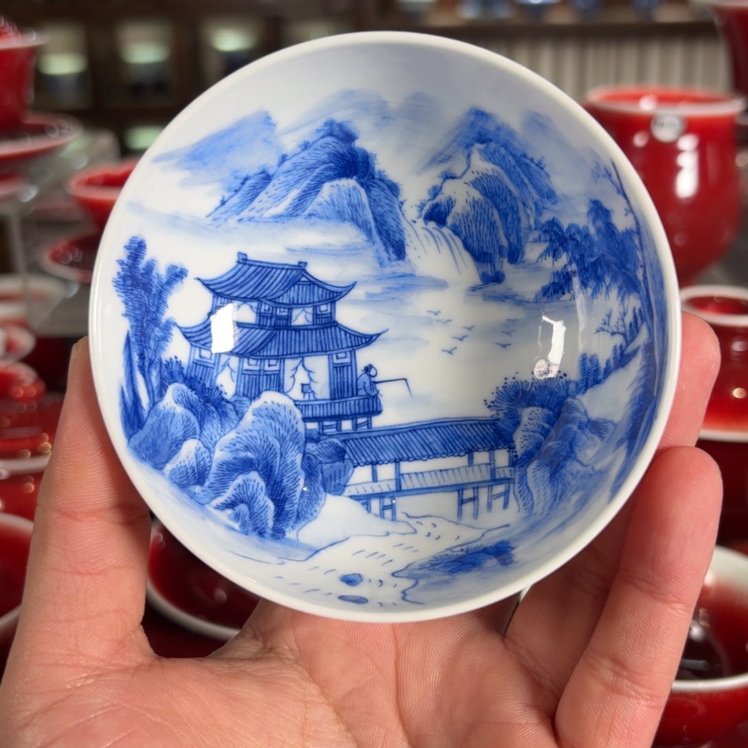 景德镇原矿朗红杯