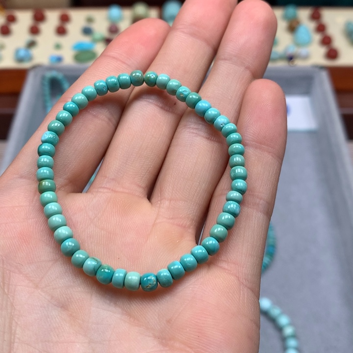 绿松石配饰未镶嵌