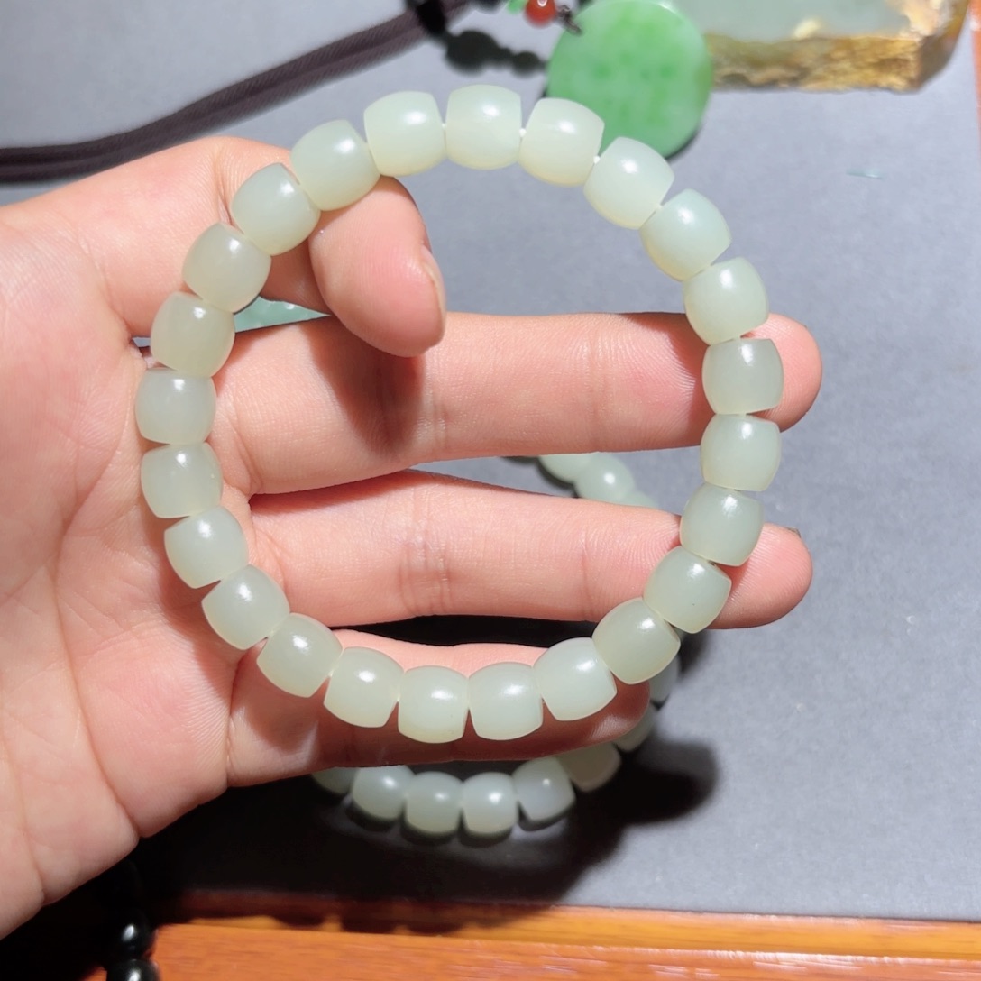 和田玉手链未镶嵌