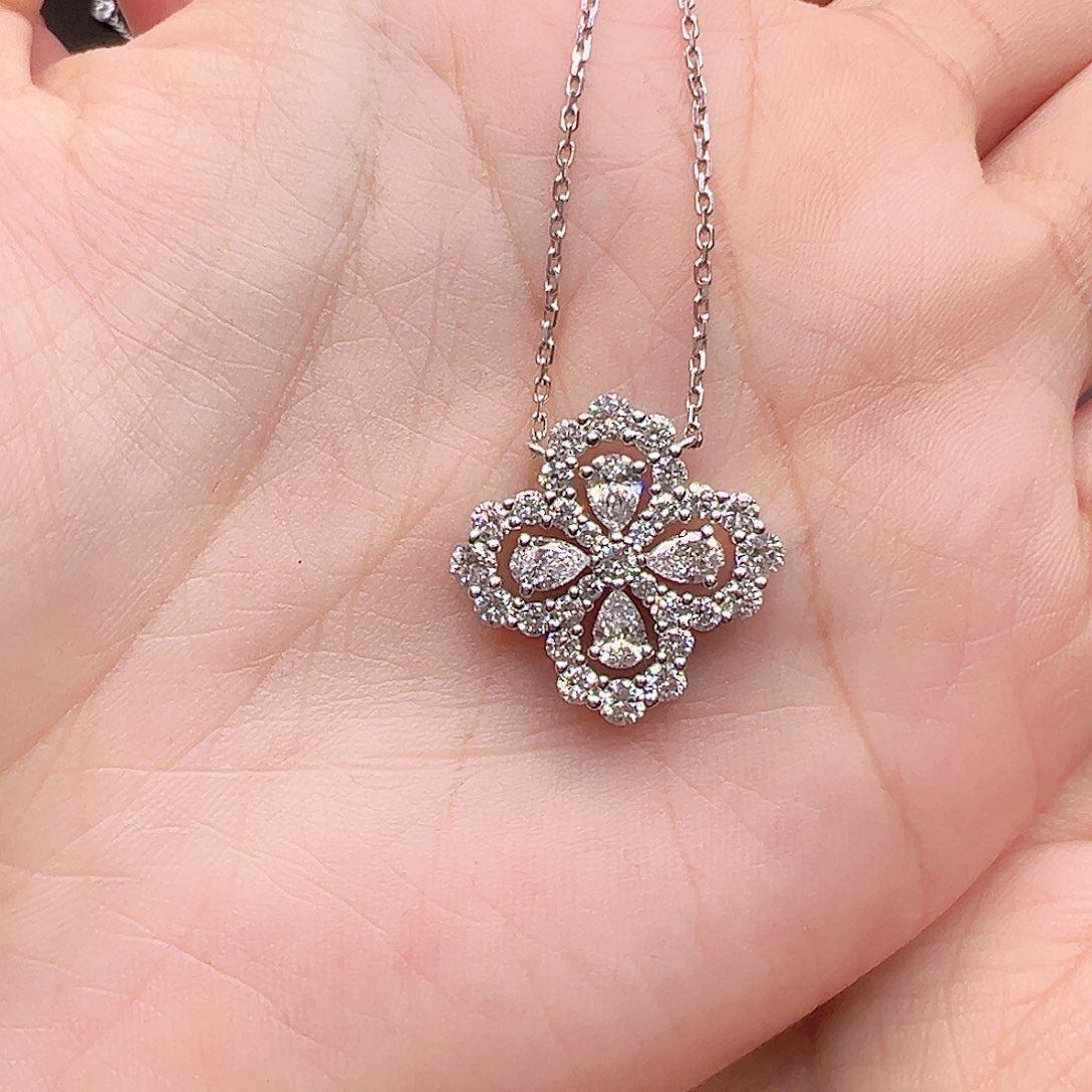 18K金镶嵌实验室培育钻石项链1.691ct K白四叶草项链（大号）45cm