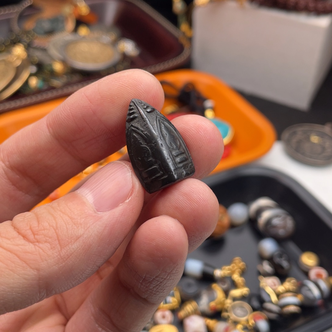 玛瑙/玉髓18K金镶嵌手链笑***Q