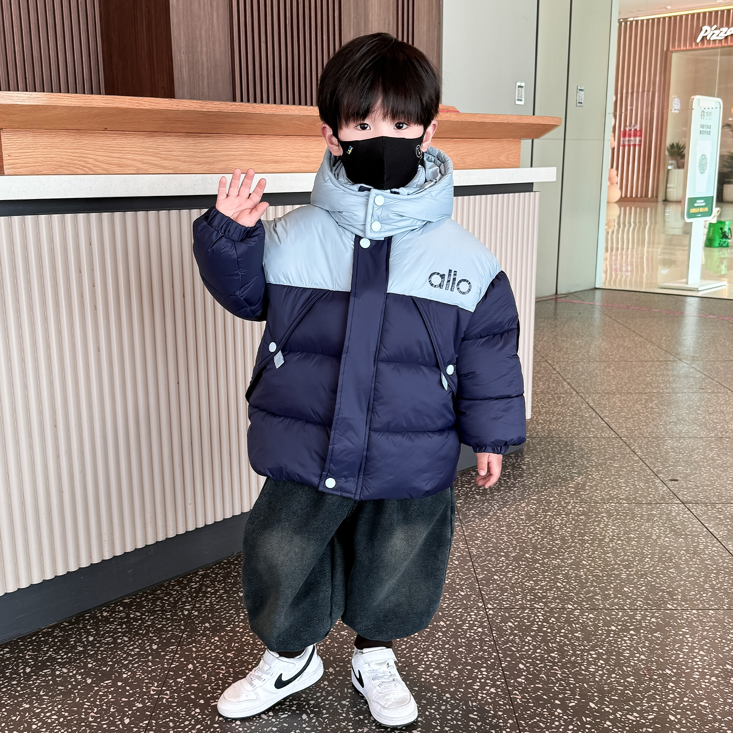 儿童冬季羽绒棉服2025新款男童痞帅加厚棉衣男孩冬装保暖外套棉袄
