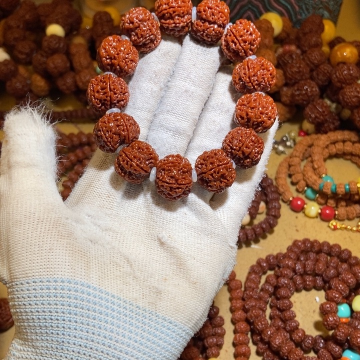 金刚菩提吊坠206玉化素隔片款