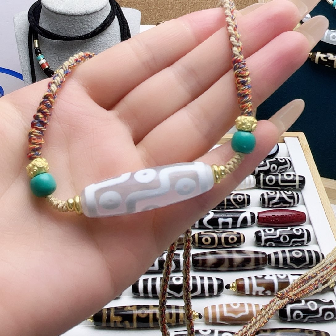 玛瑙/玉髓颈饰合金