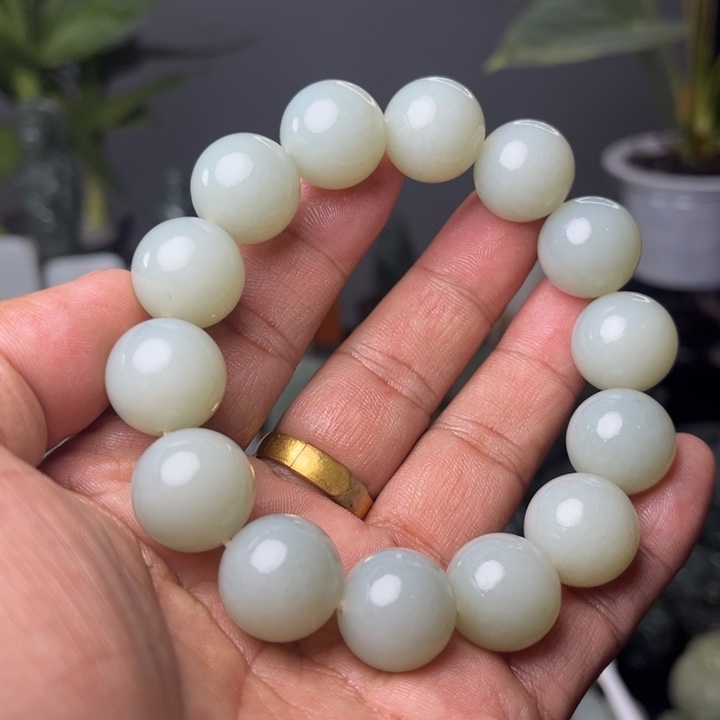 火***羽和田玉未镶嵌挂件