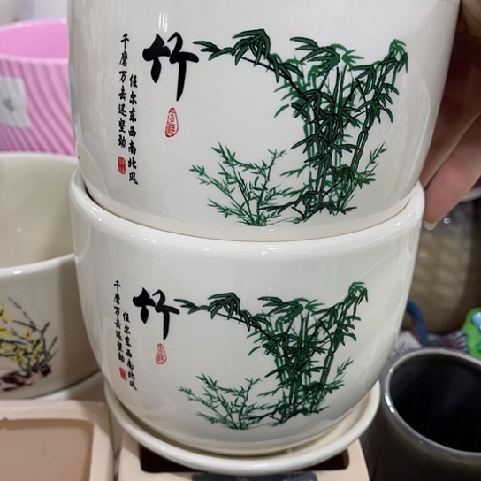 多肉绿植陶瓷花盆9.9包邮，有孔