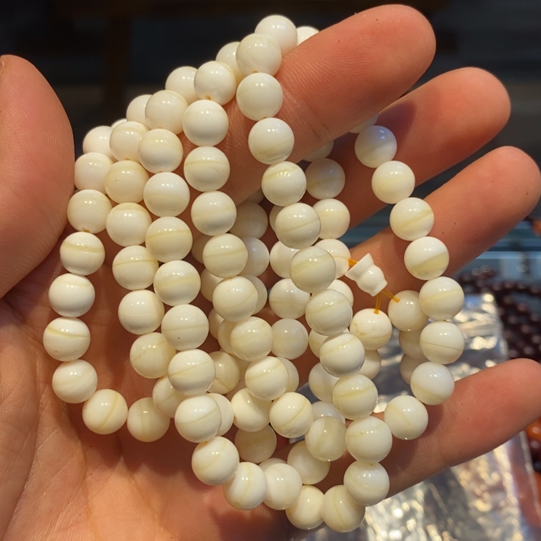 白玉菩提吊坠0.8金线108