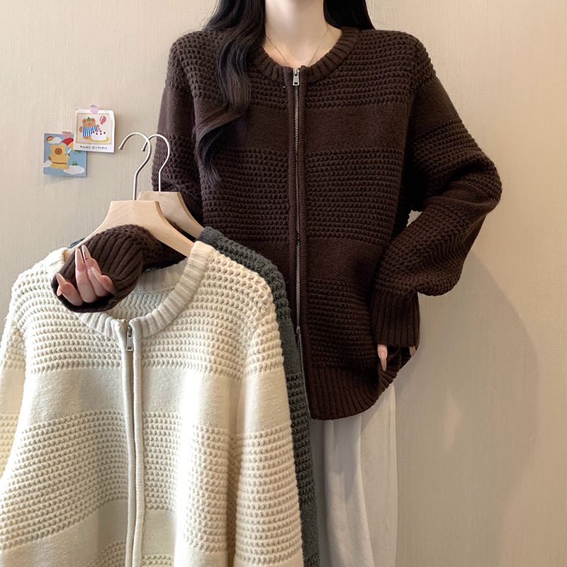 大码女装上衣秋冬新款慵懒风菠萝针粗线保暖加厚针织毛衣外套