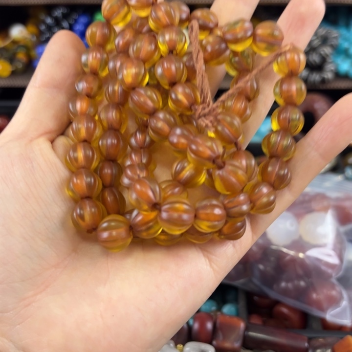 阿****玛瑙/玉髓颈饰未镶嵌